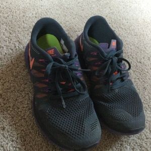Women’s Nike running shoes size 7